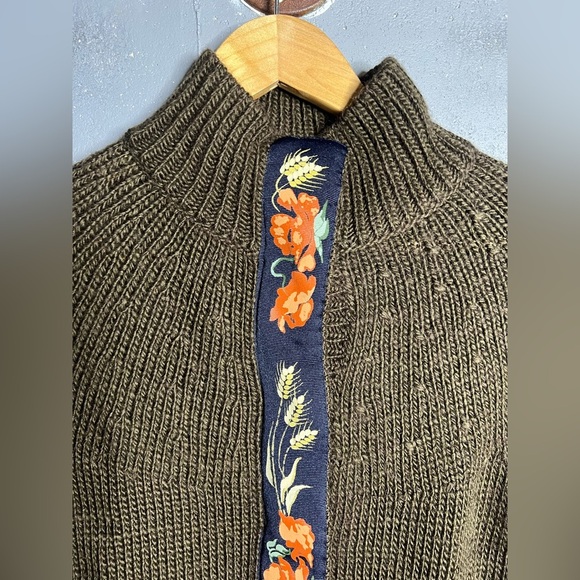 Anthropologie made by Field of Flowers Wool Cardigan. Size Small - Picture 3 of 6